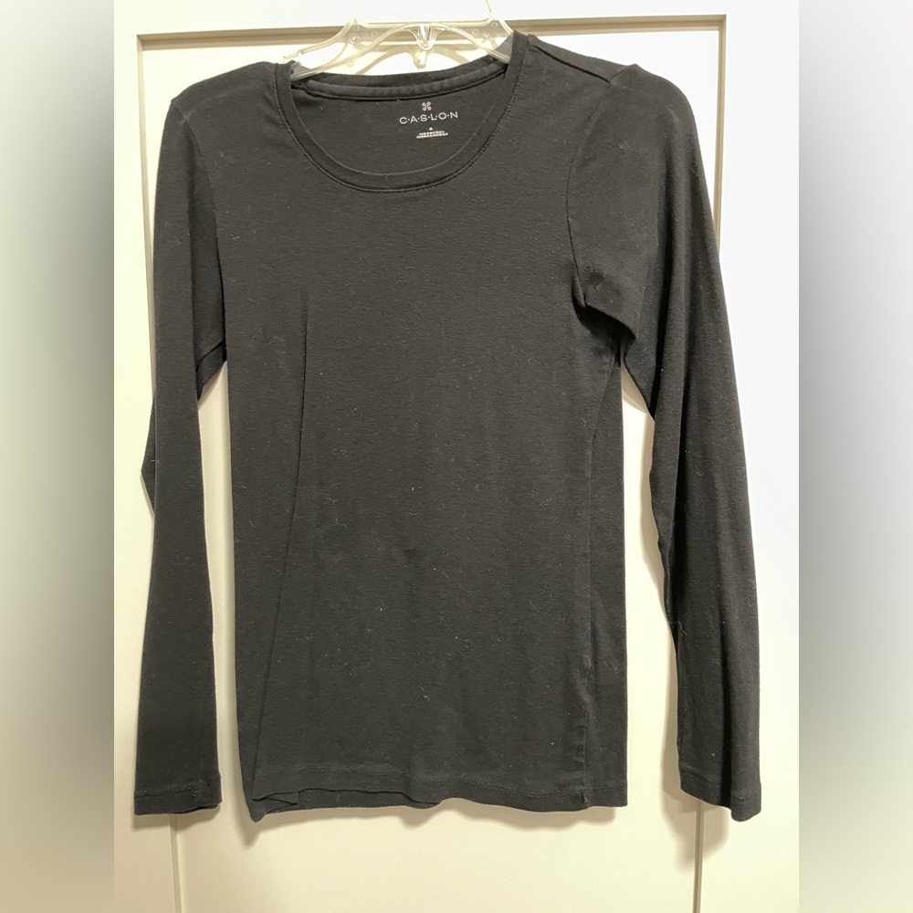 Caslon Black Long Sleeve Tee